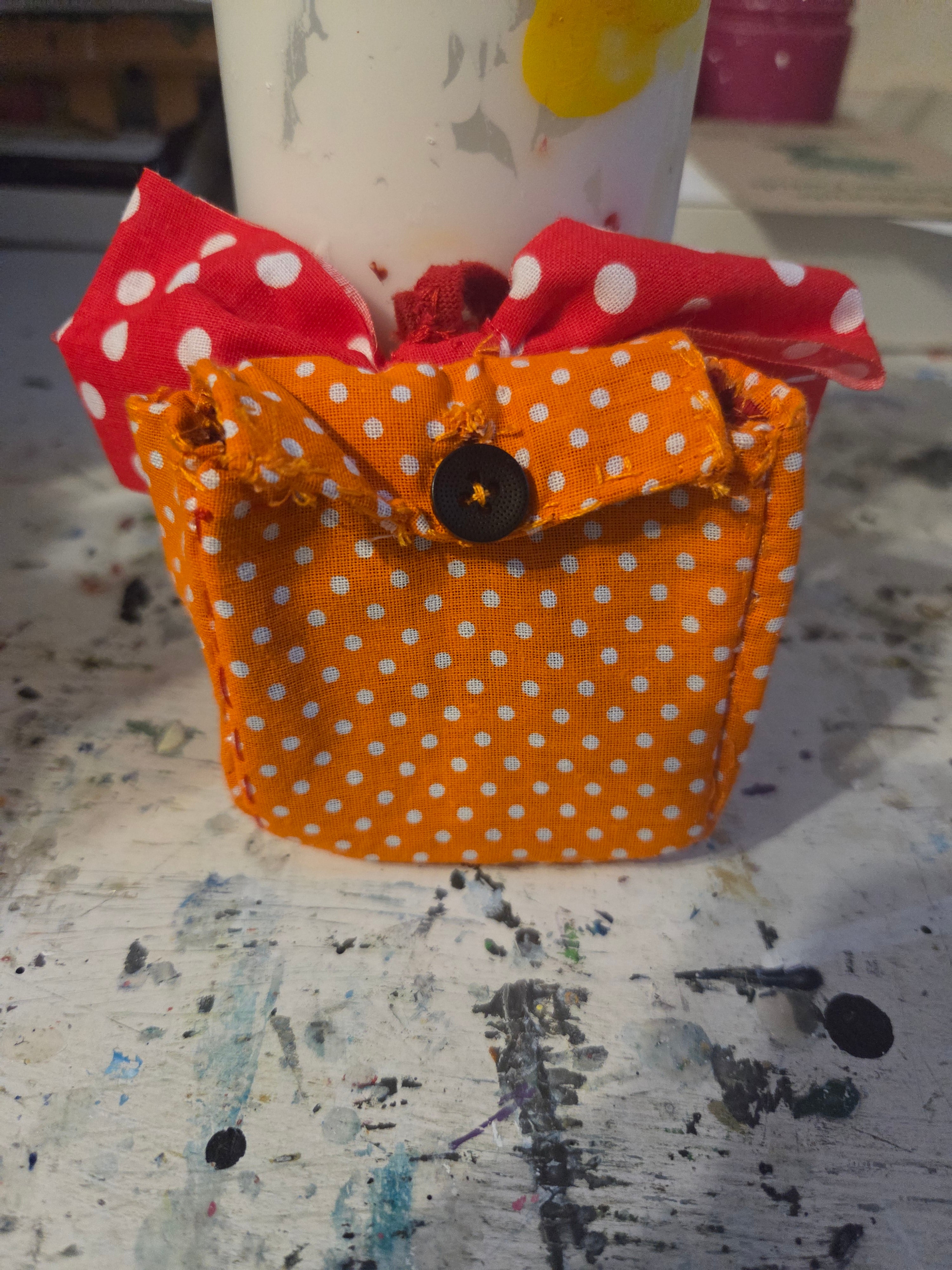 Polka dot mini backpack with a big bow.